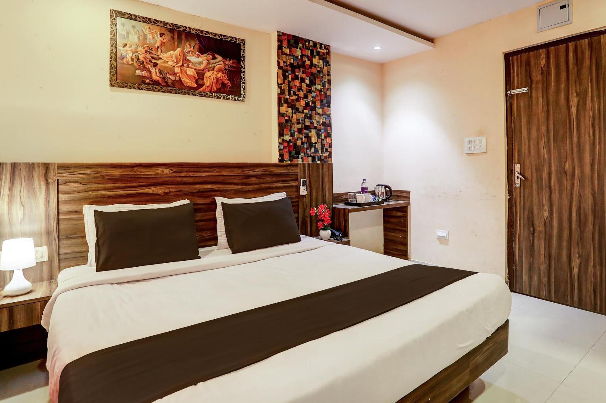 Super Hotel O Vaishnavi Inn Hyderabad Luaran gambar