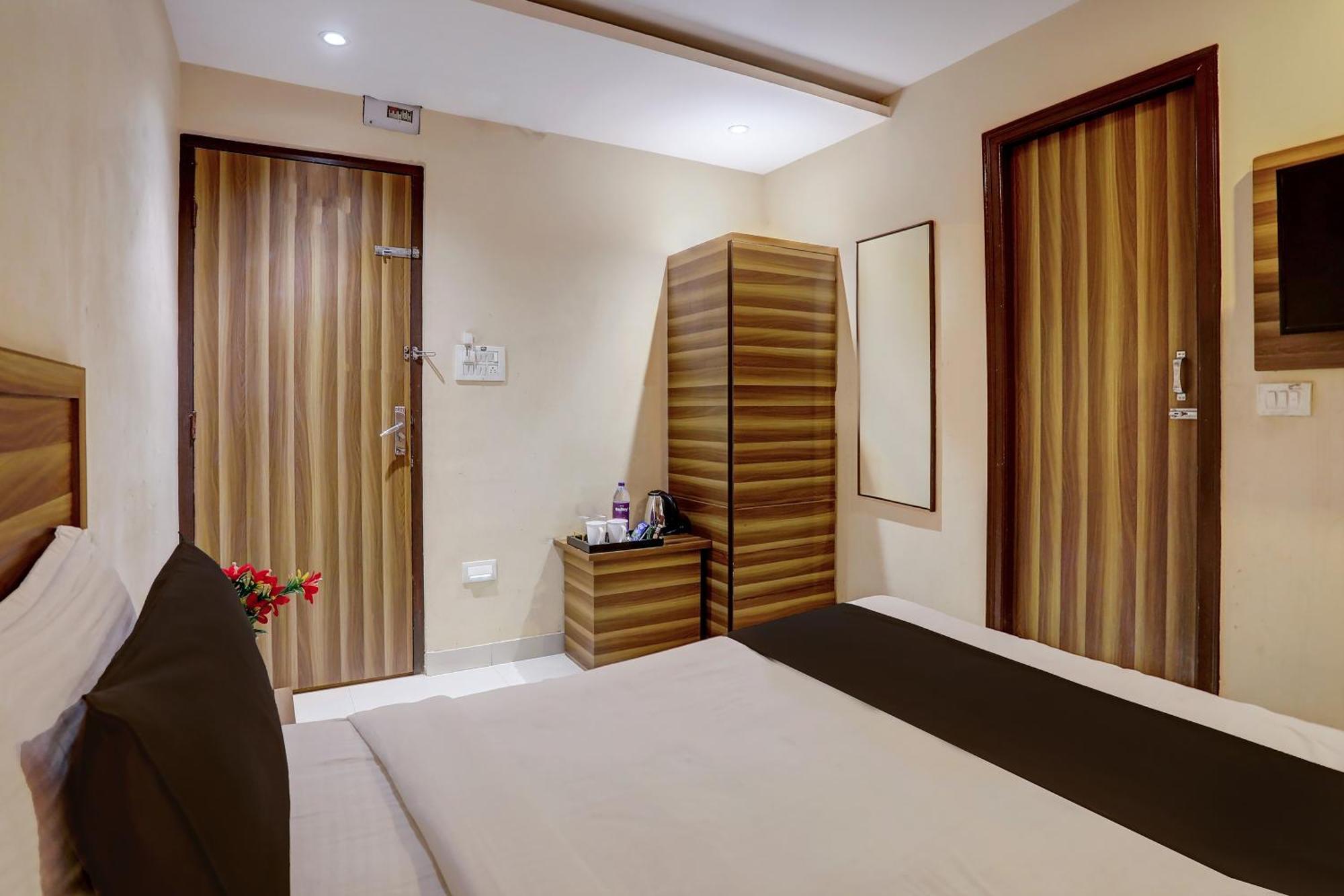 Super Hotel O Vaishnavi Inn Hyderabad Luaran gambar
