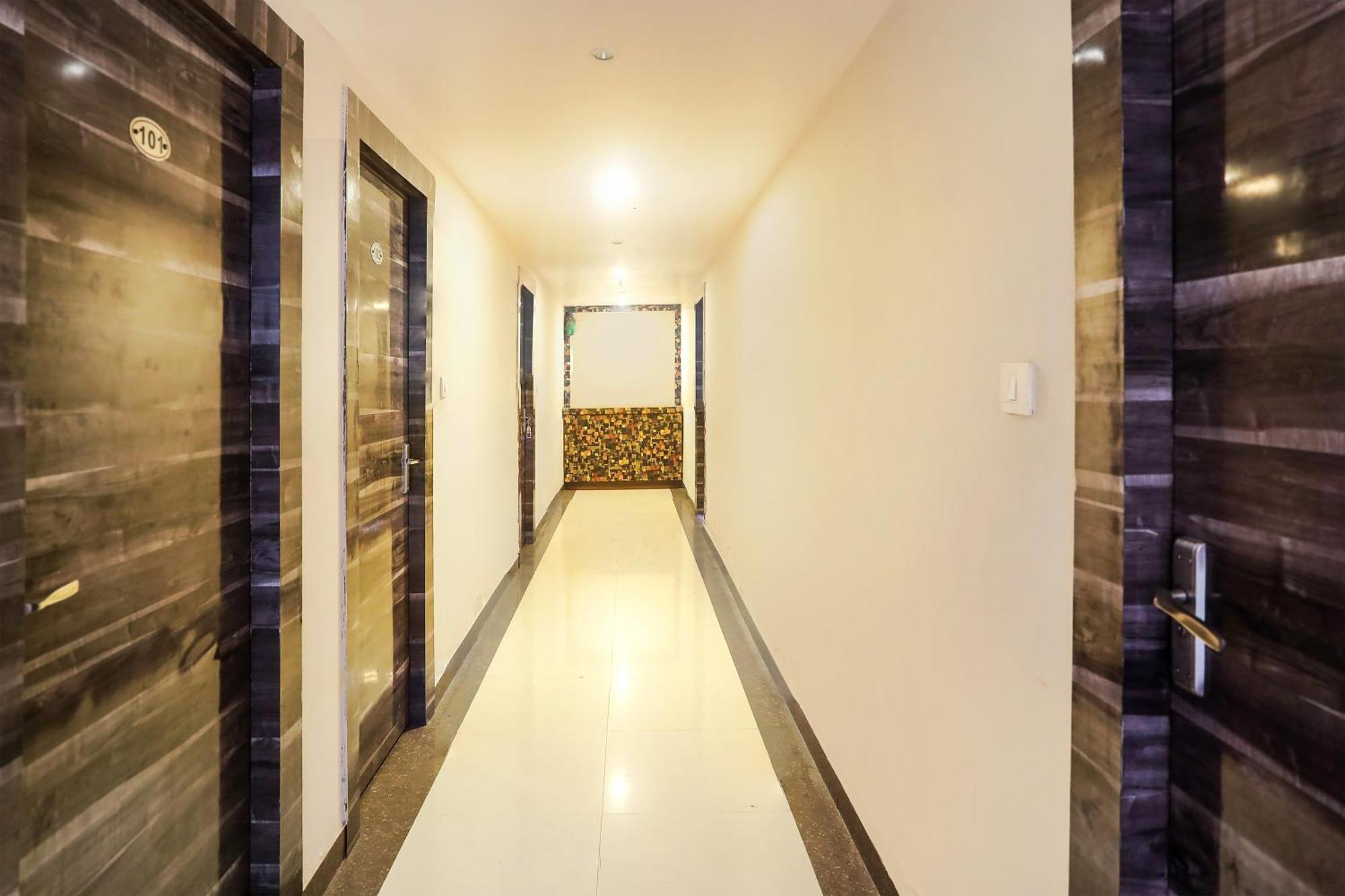 Super Hotel O Vaishnavi Inn Hyderabad Luaran gambar