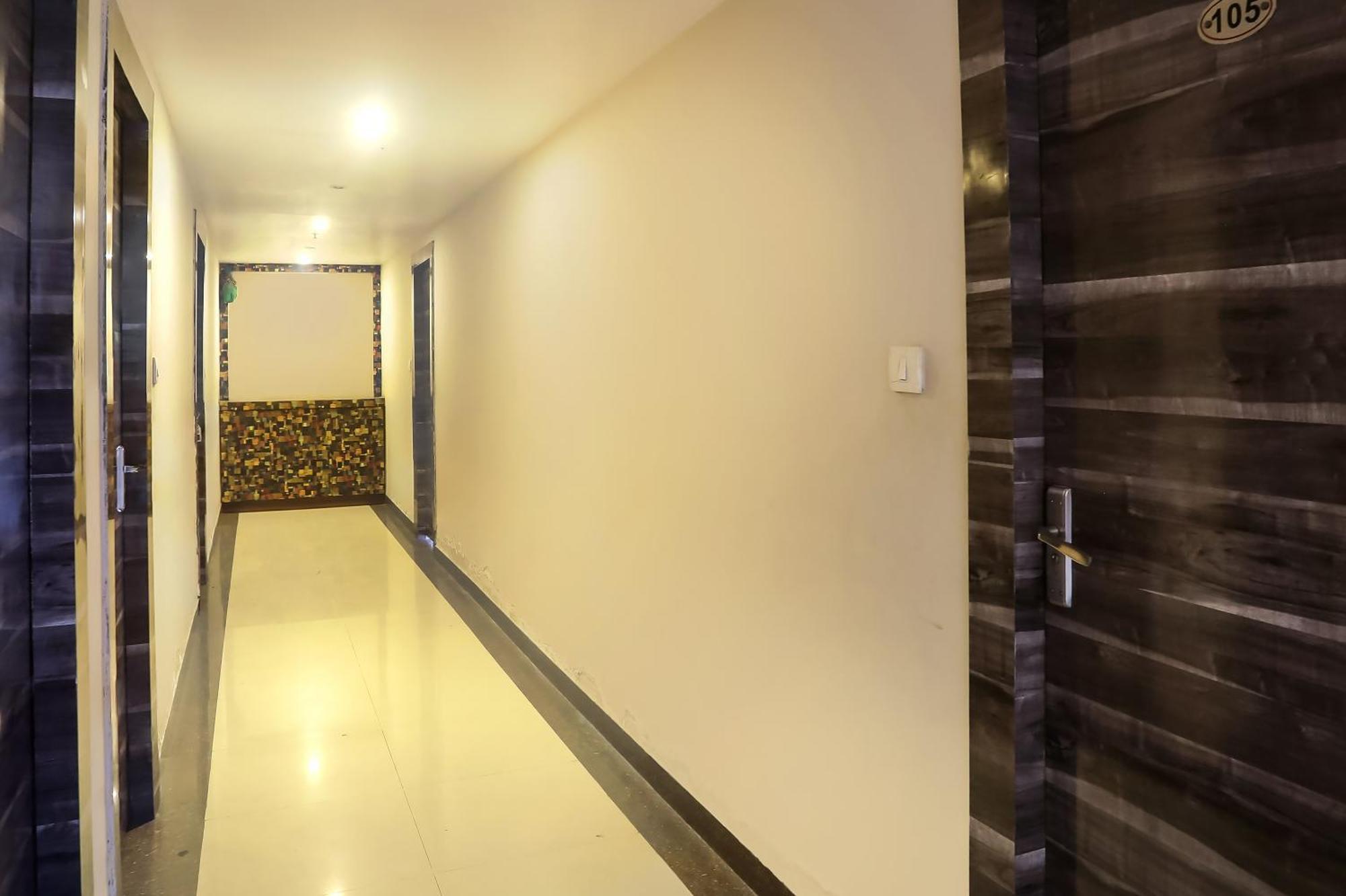 Super Hotel O Vaishnavi Inn Hyderabad Luaran gambar